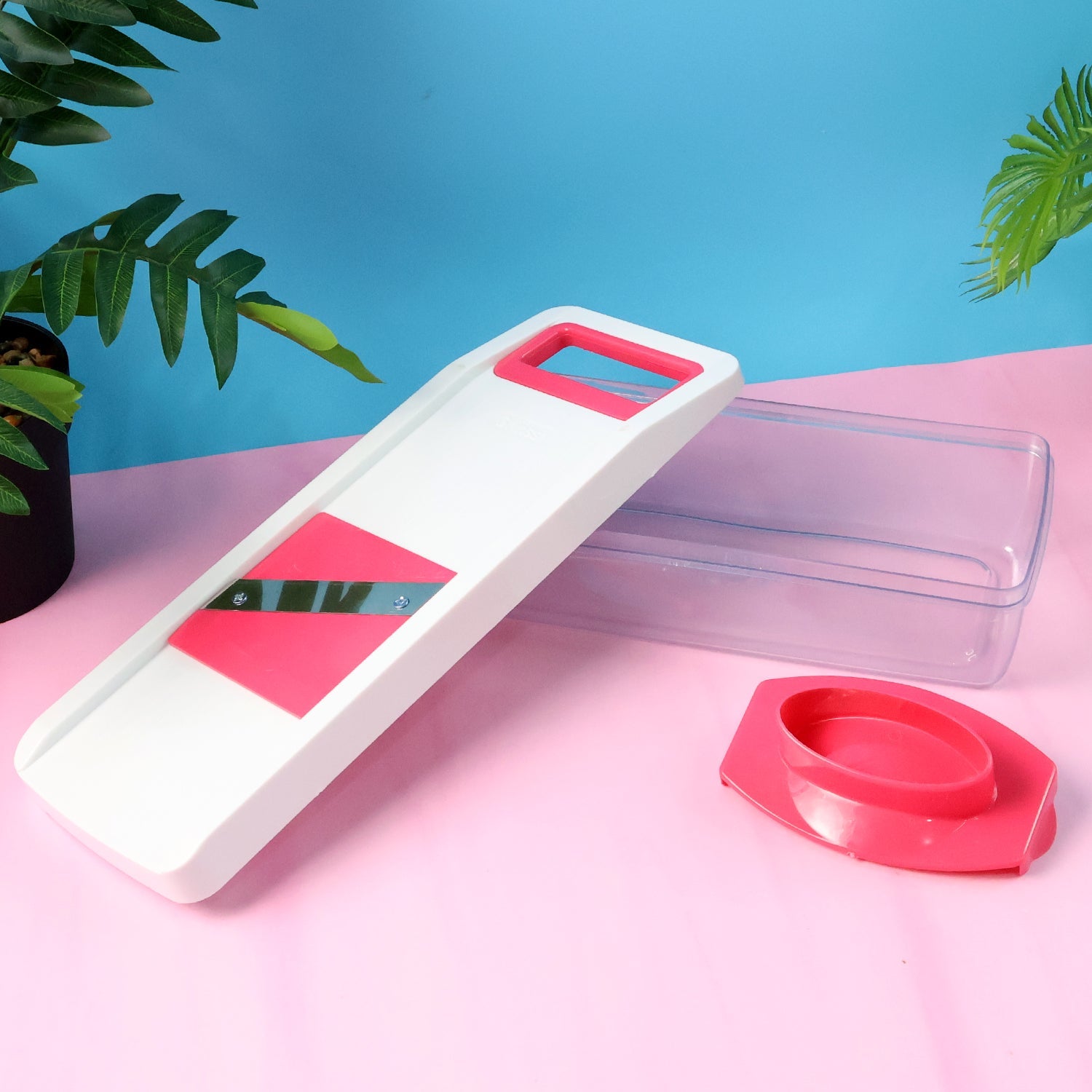 6-in-1 Vegetable Slicer, Grater & Chopper - (Set) 6-in-1 Vegetable Slicer, Grater & Chopper - (Set)